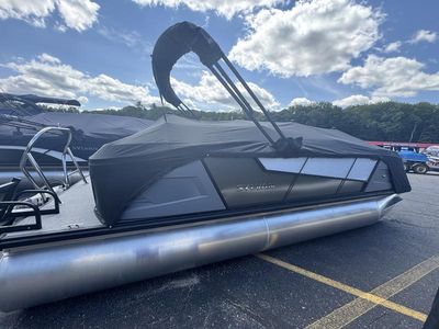 2025 Sylvan A 22 LZ DH Sport — front three-quarter view