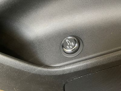 2026 Chevrolet Blazer — photo 12 view