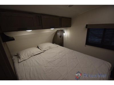 2026 Forest River RV Cherokee Arctic Wolf — photo 35 view