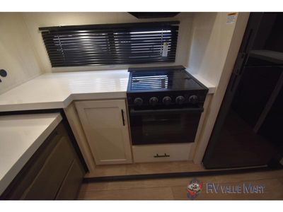 2026 Forest River RV Cherokee Arctic Wolf — photo 20 view