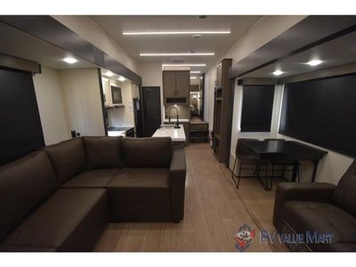 2026 Forest River RV Cherokee Arctic Wolf — photo 28 view