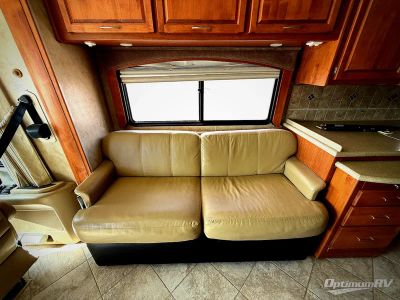 2008 Monaco RV Diplomat — photo 8 view