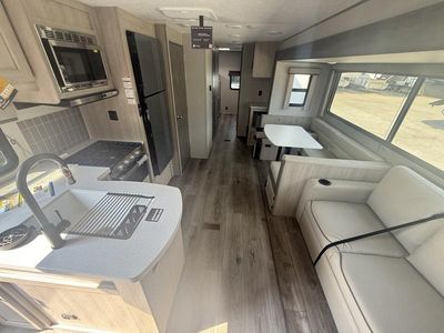 2026 Coachmen Catalina Legacy - Photo 3
