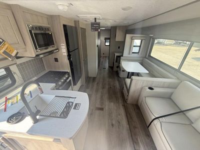 2026 Coachmen Catalina Legacy - Photo 4