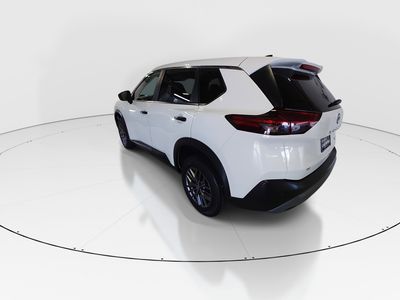 2023 Nissan Rogue — detail view