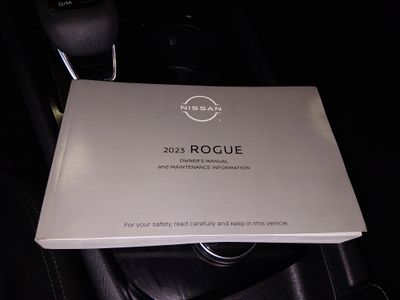 2023 Nissan Rogue — photo 18 view