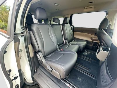 2026 Kia Carnival Hybrid - Photo 28