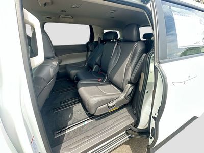 2026 Kia Carnival Hybrid - Photo 24