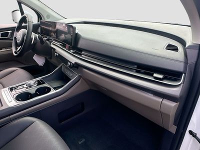 2026 Kia Carnival Hybrid - Photo 30