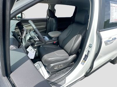 2026 Kia Carnival Hybrid - Photo 21