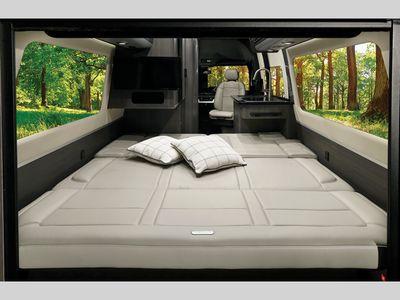2025 Airstream Interstate - Photo 4