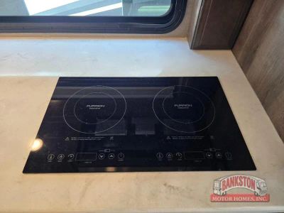 2022 Accolade 37M — photo 23 view