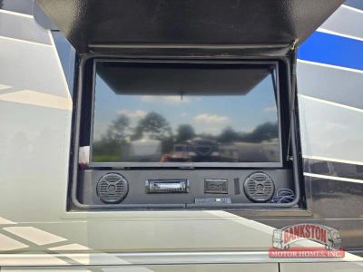 2022 Accolade 37M — interior view