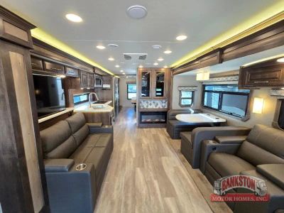 2022 Accolade 37M — photo 18 view