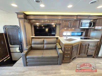 2022 Accolade 37M — photo 19 view