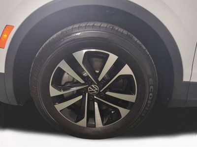 2024 Volkswagen Tiguan - Photo 11
