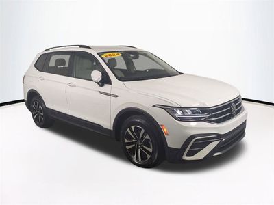 2024 Volkswagen Tiguan - Photo 2