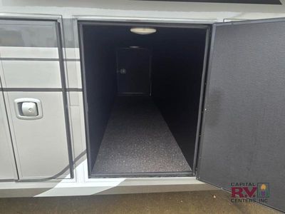 2026 Keystone RV Montana - Photo 14