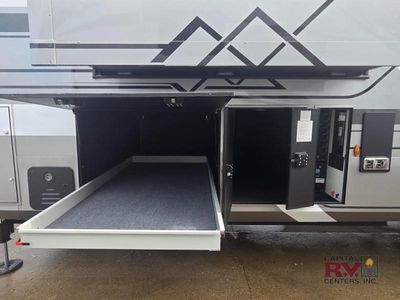 2026 Keystone RV Montana - Photo 11