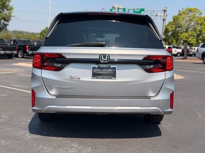 2025 Honda Odyssey EX-L - Photo 13