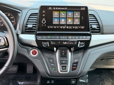 2025 Honda Odyssey EX-L - Photo 19