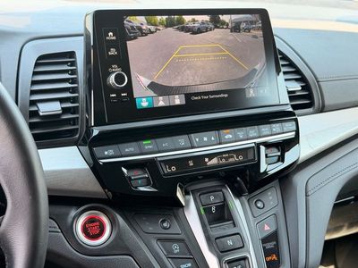 2025 Honda Odyssey EX-L - Photo 36