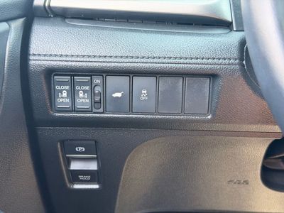 2025 Honda Odyssey EX-L - Photo 31