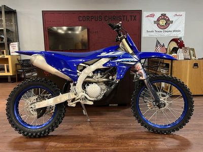 2025 Yamaha YZ250FX — engine compartment view