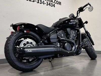 2025 Indian Motorcycle Scout Bobber Black Metallic — interior view
