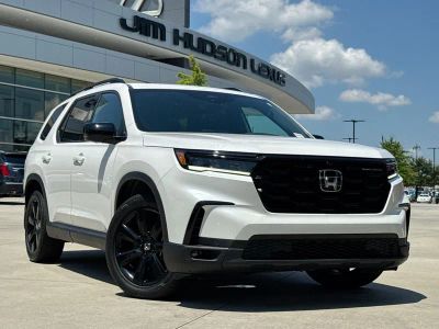 2025 Honda Pilot — side profile view