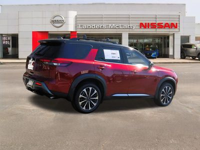 2026 Nissan Pathfinder - Photo 3