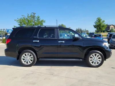 2015 Toyota Sequoia — side profile view