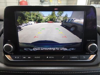 2023 Nissan Rogue — photo 16 view