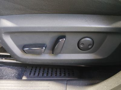 2023 Nissan Rogue — photo 20 view