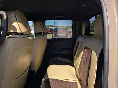 2024 Nissan Frontier — photo 13 view
