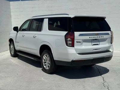 2024 Chevrolet Suburban - Photo 10
