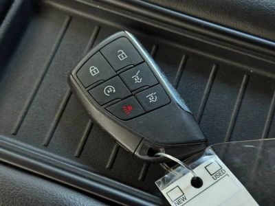 2024 Chevrolet Suburban - Photo 39