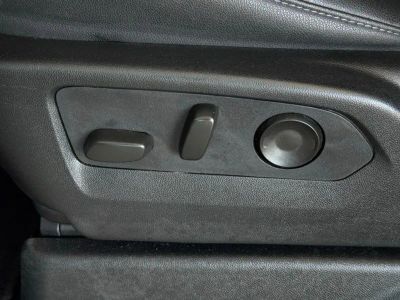 2024 Chevrolet Suburban - Photo 29