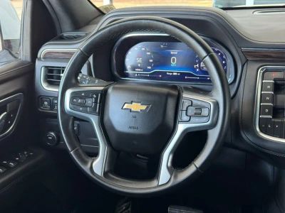 2024 Chevrolet Suburban - Photo 25