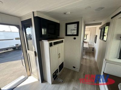 2024 Forest River RV Surveyor Legend — photo 12 view
