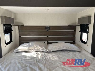 2026 Prime Time RV LaCrosse — photo 38 view
