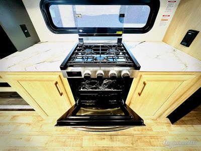 2025 K-Z Ridgeway — photo 8 view