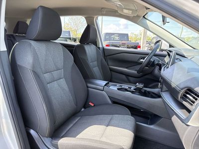 2025 Nissan Rogue — photo 26 view