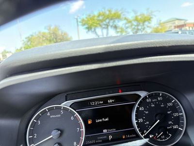 2025 Nissan Rogue — photo 17 view