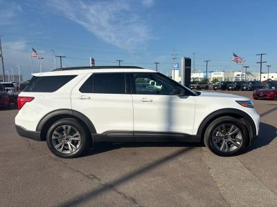 2021 Ford Explorer — interior view