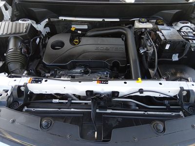 2024 Chevrolet Equinox — photo 9 view