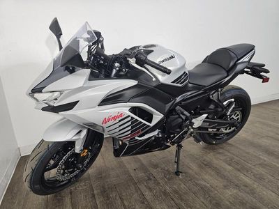 2026 Kawasaki Ninja 650 ABS — detail view