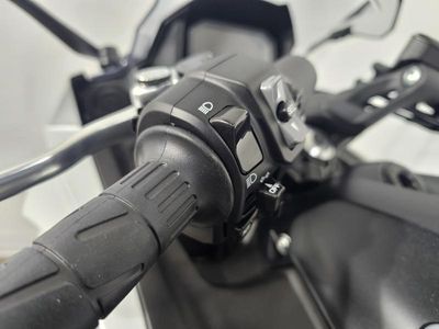 2026 Kawasaki Ninja 650 ABS — photo 21 view