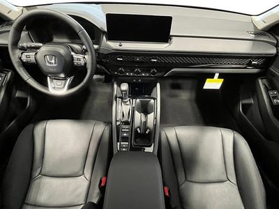 2026 Honda Accord Hybrid - Photo 15
