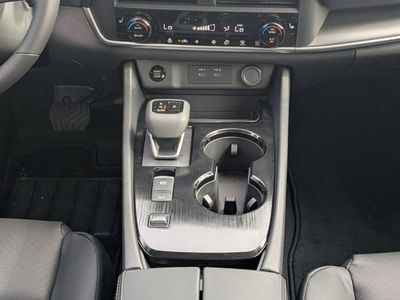 2026 Nissan Rogue — photo 18 view